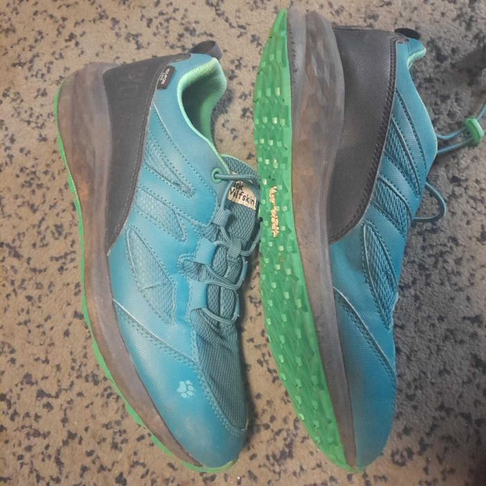 Изгодно дамски маратонки Jack Wolfskin 38-ми номер