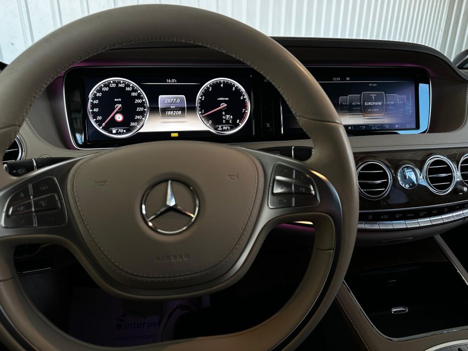 Mercedes S Class S500
