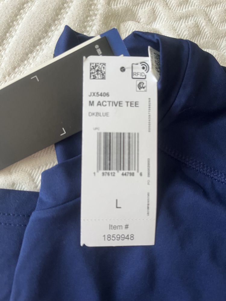 Фитнес тениска Adidas нова