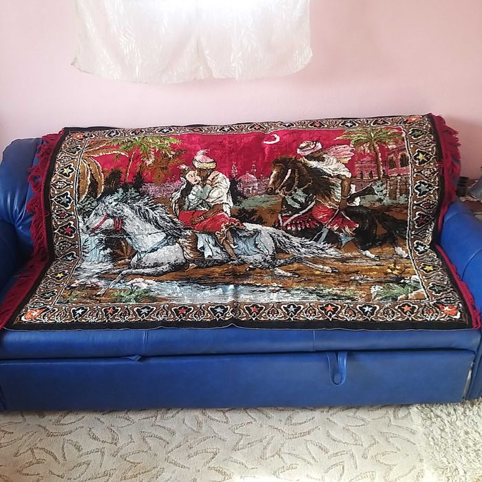 Vand carpeta cu rapirea din serai
