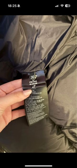 Geaca prada marimea s