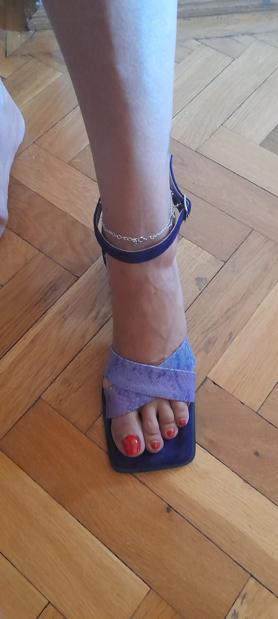 Sandale deosebite 39-40