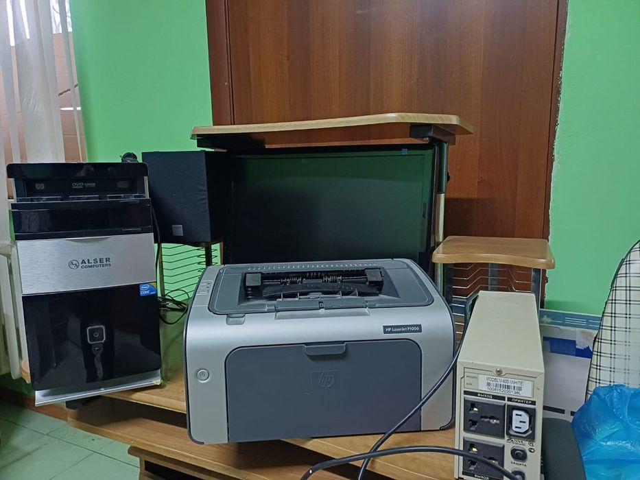Компьютер принтер наборымен сатылады.барлығы 35000.саудасы бар.