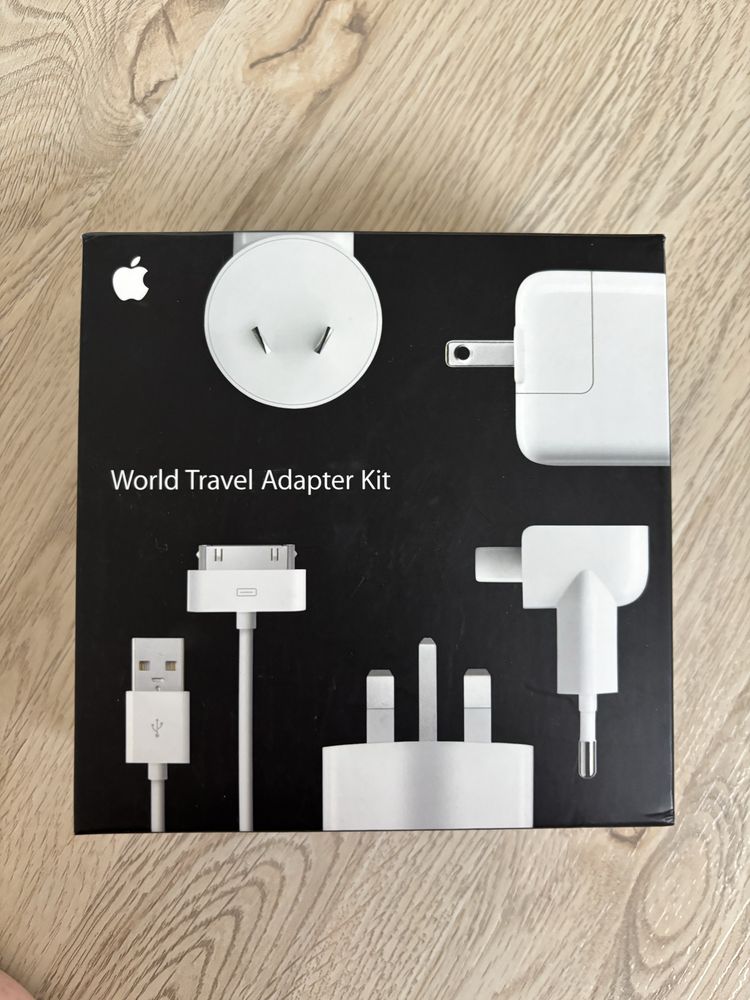 World travel kit Apple адаптери