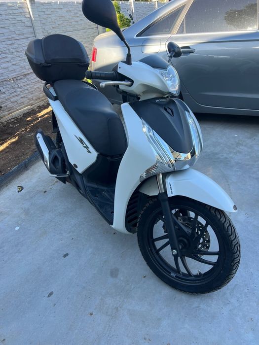 Honda Sh 125, Categoria B, ABS, Start-Stop.