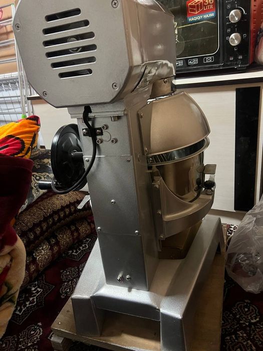 Mikser sotiladi 20 kg, toza ishltilmagan arginal