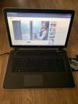 Laptop HP Slim Display mare 17,3 led,5gb ram,500gb m cu incarcator.