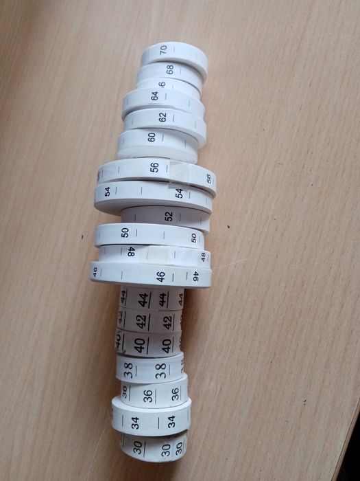 Стандартные  размерники  на  белой, тканевой  и  др.  основе,