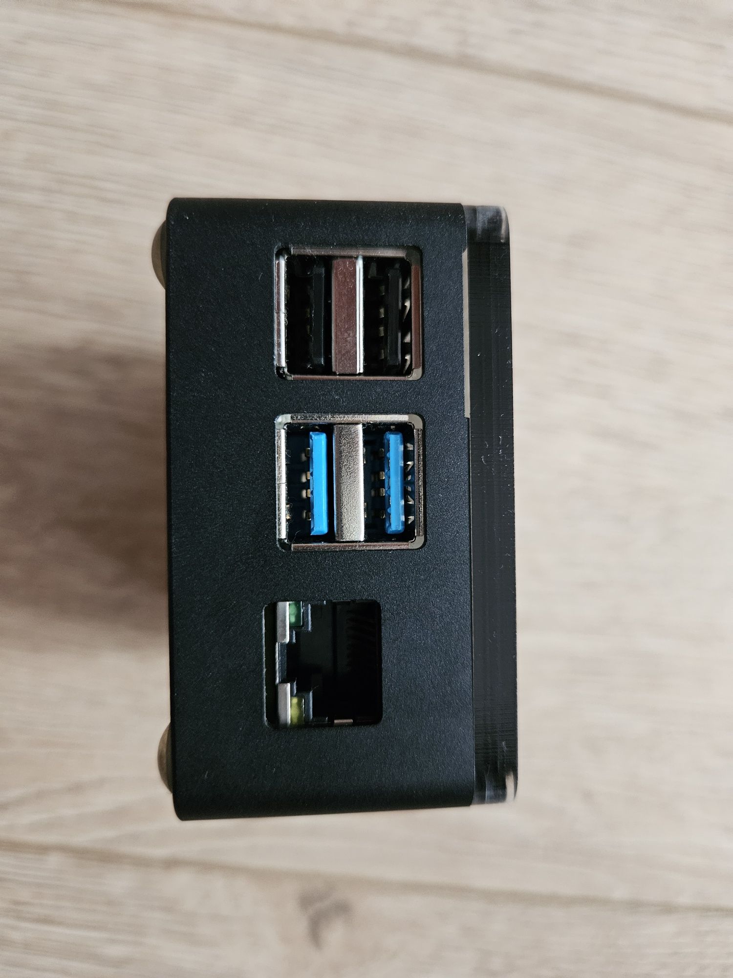 Raspberry Pi 4 с кутия