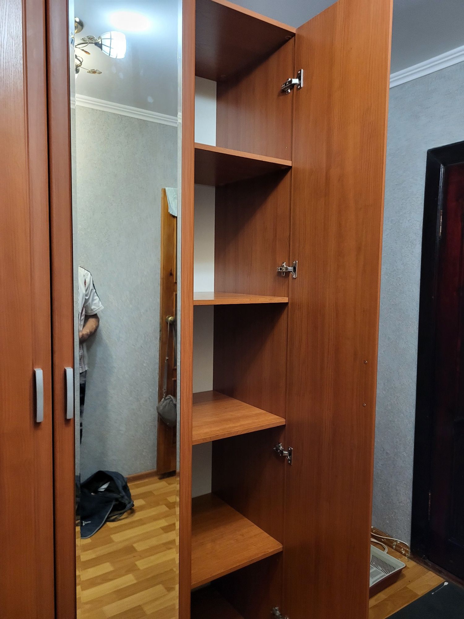 Продам шкаф в отличном состоянии