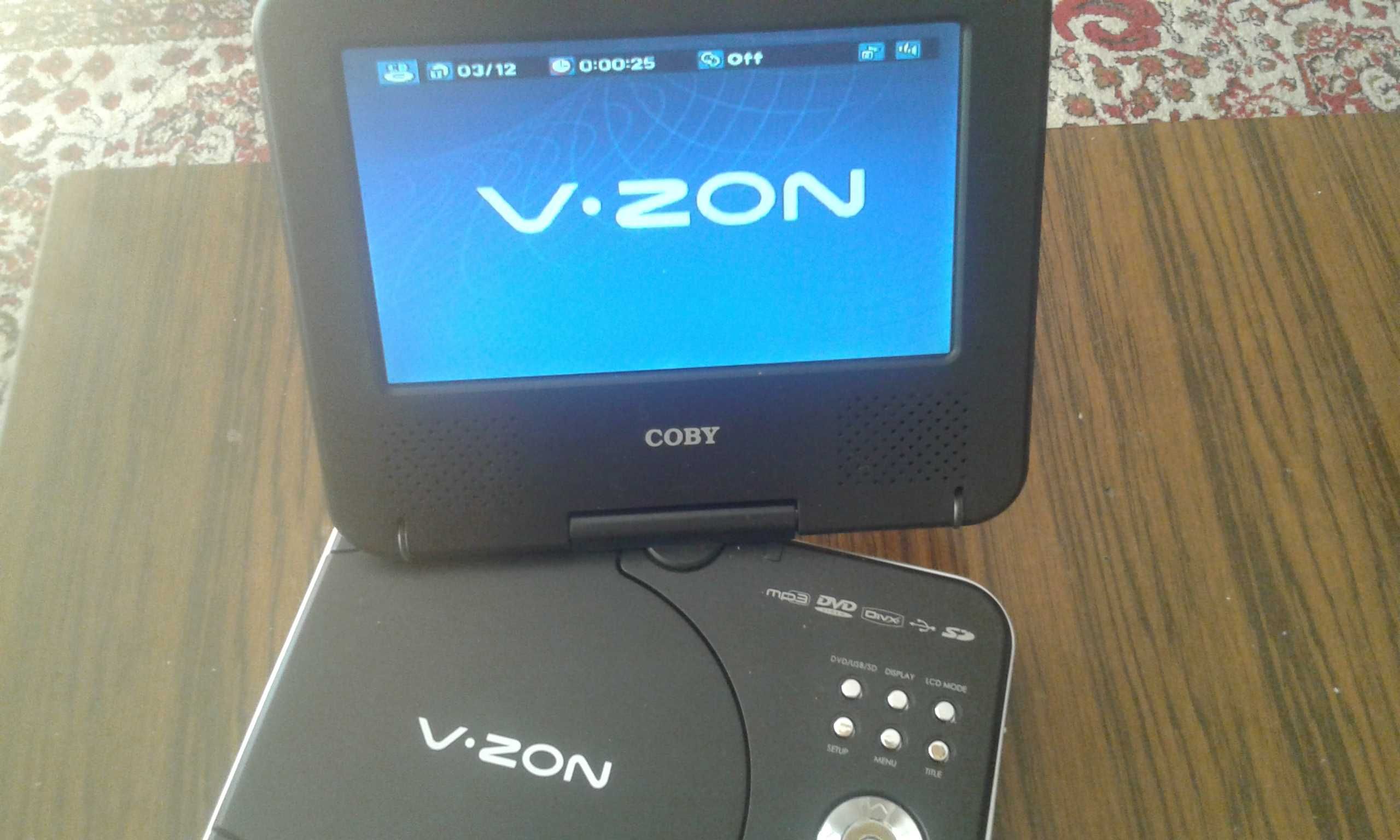 Портативен DVD Плeйър  COBY V-zon