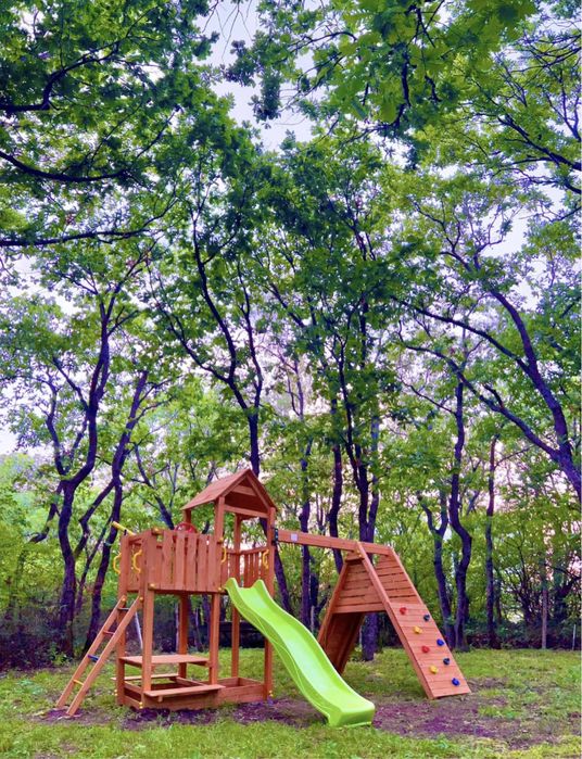 Вила Камелия-  под наем за 20 гости