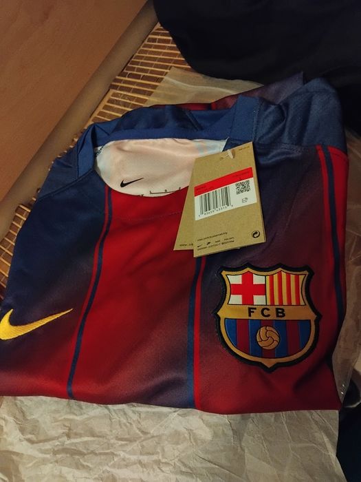 Nice - Оригинална Тениска L