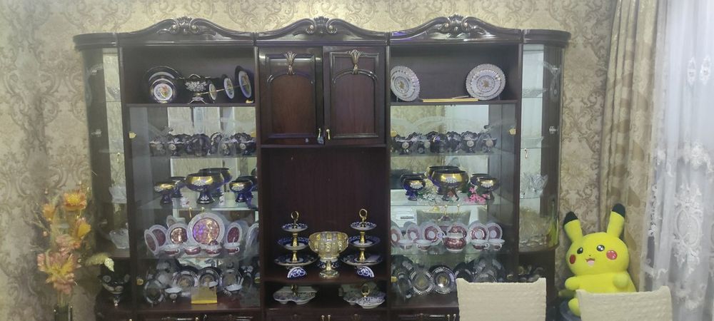 Лиза мебели сотилади