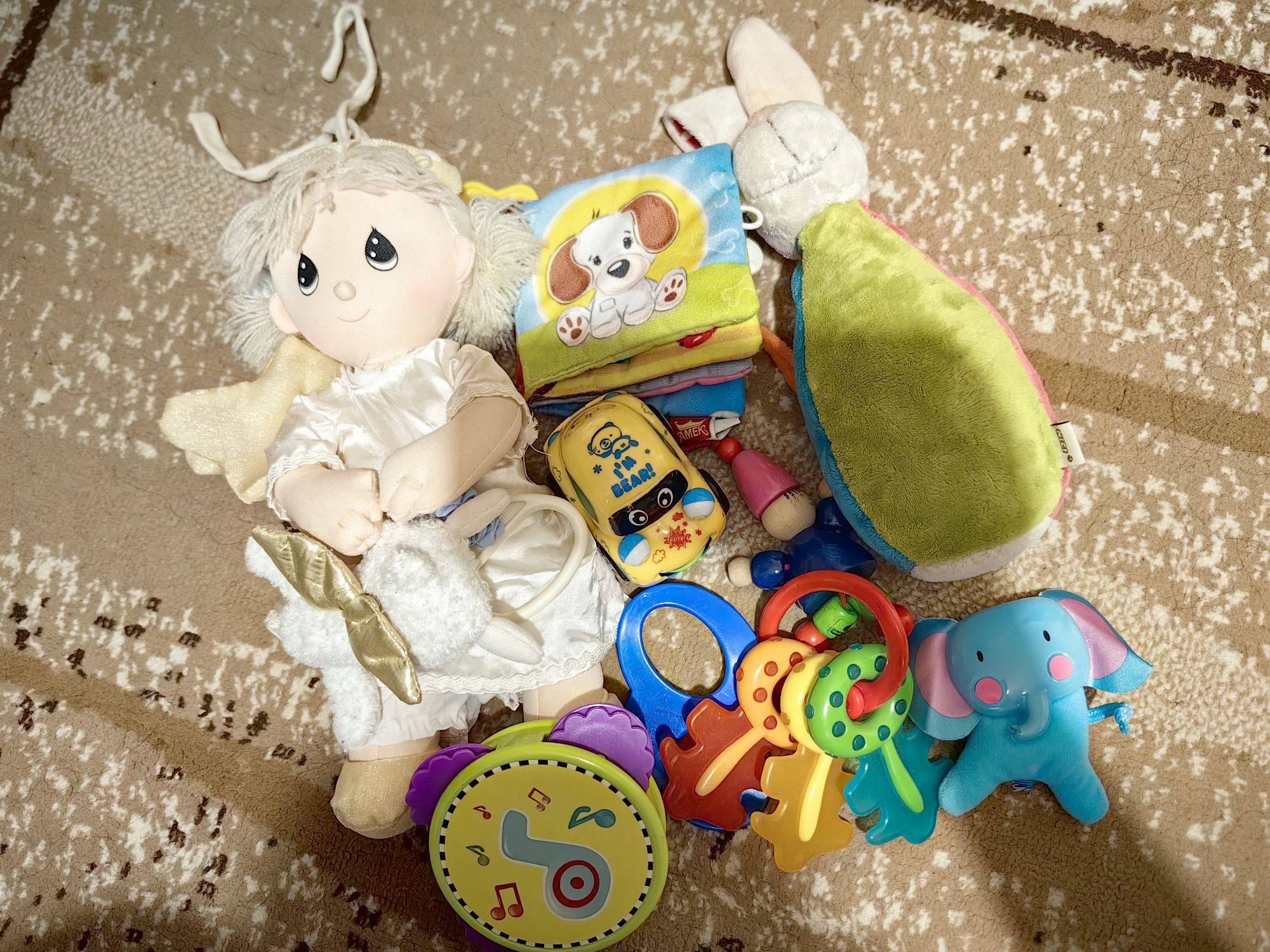 Лотове играчки всеки по 10 лв