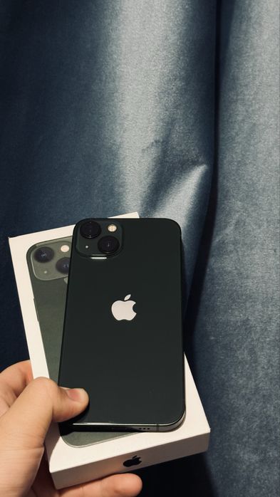 Продам iPhone 13 256GB идеал