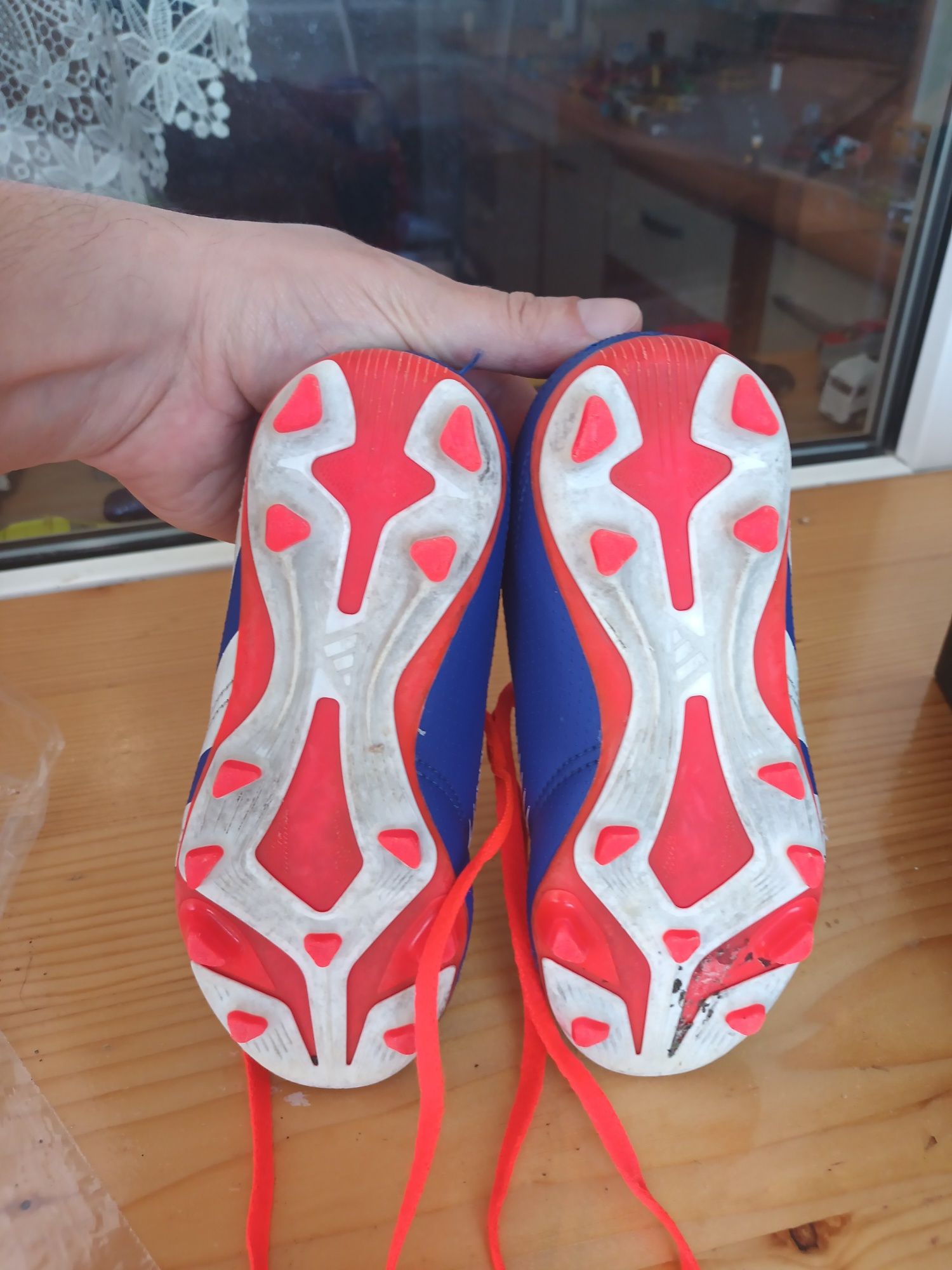 Vând pantofi sport copil