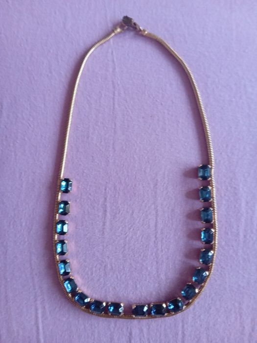 Продавам дамски бижута