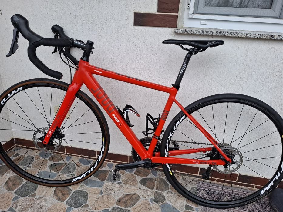 Vând bicicletă semicursiera