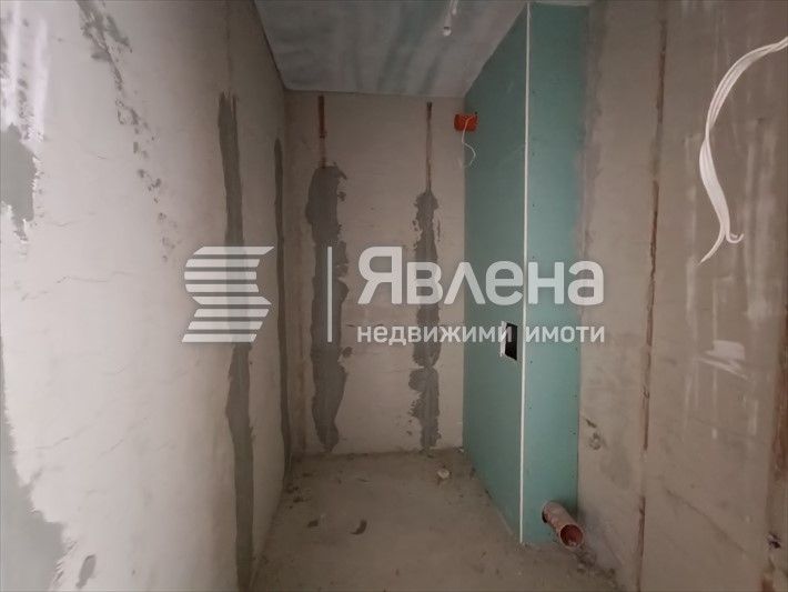 Продава се Тристаен апартамент в Варна, Виница - 125 кв.м за 1623 €/кв.м - Снимка #5