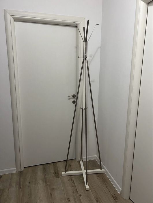 Cuier ikea pentru geci