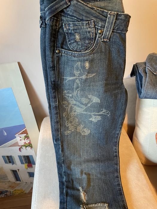 Различни марки и размери дънки, чисто нови без един,цени в иписанието