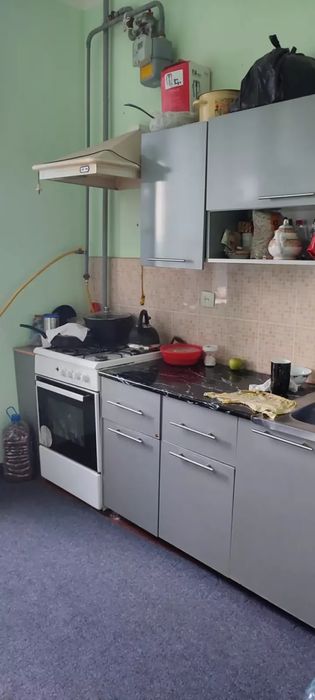 Квартира сотилади 3- хона 64 кв