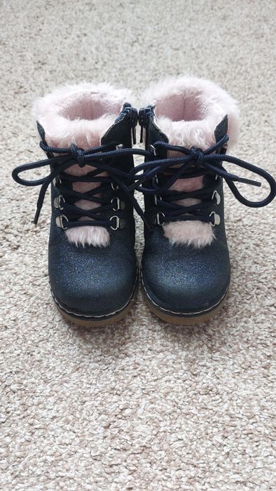 Детски боти 23 номер