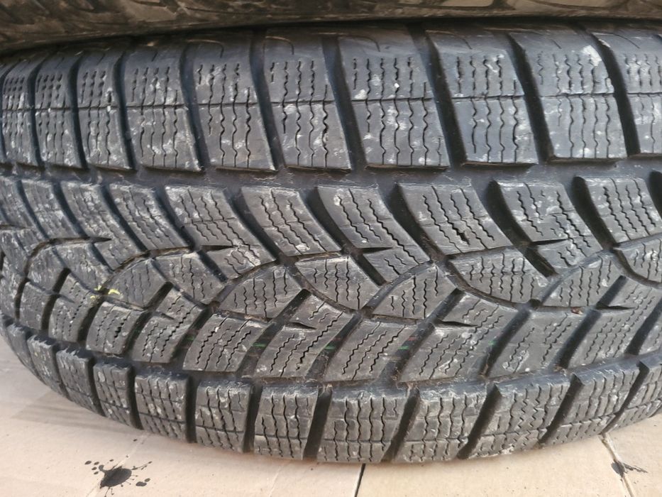 235 65 17 Anvelope de iarnă Goodyear