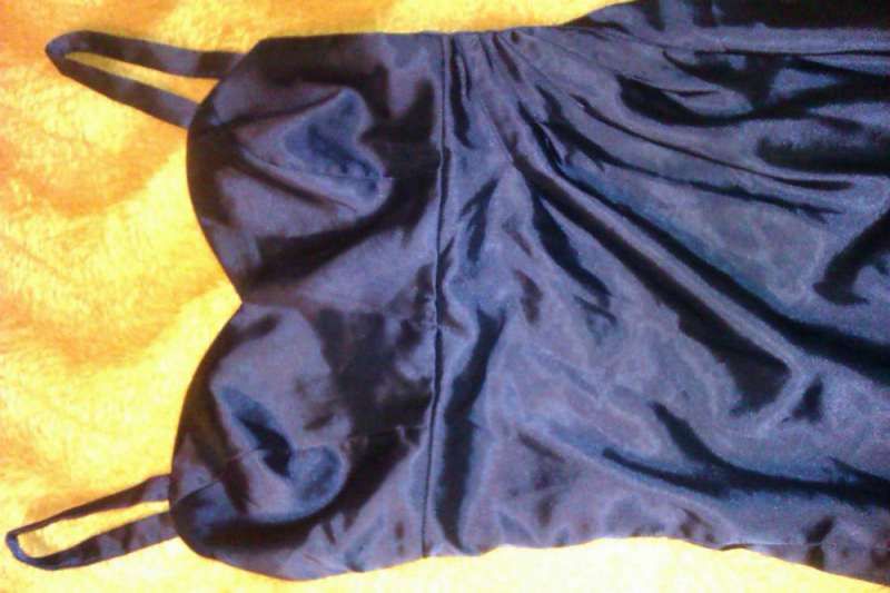 Уникална дамска сатенена рокля