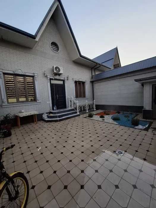 Uchastka 2 sotix 4 xona+xoll+podval OLIMPOLVON