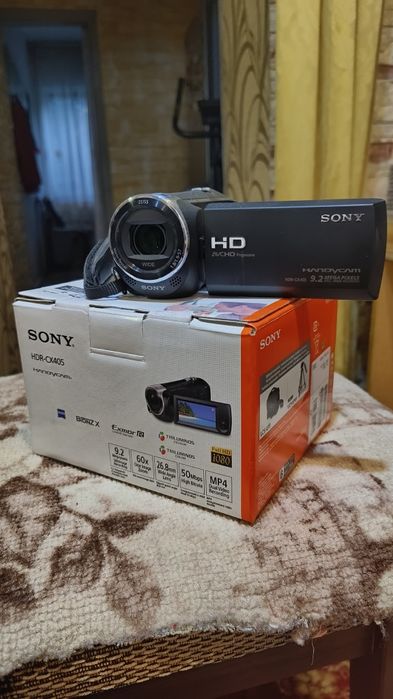 Цифровая видеокамера SONY
