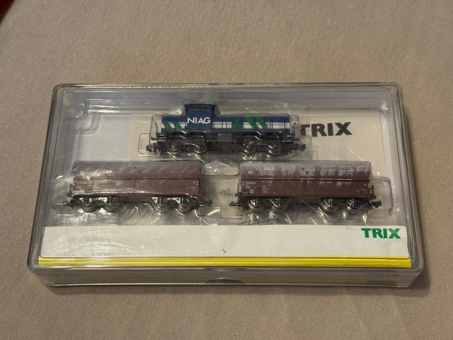 Set tren de marfă Minitrix 11200