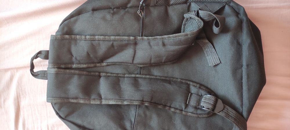 Раница на Чарли + чанта за храна на Чарли