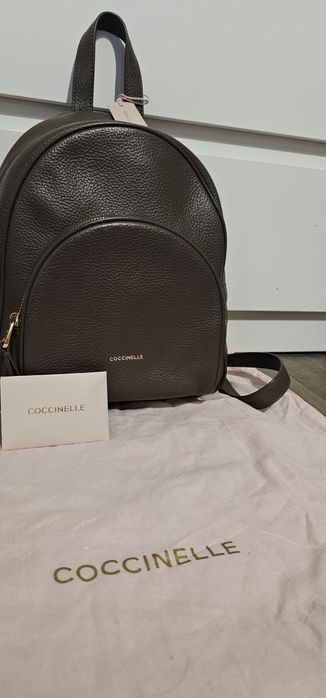 Coccinelle rucsac piele cu buzunar frontal