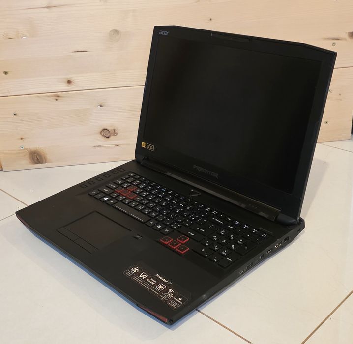 Acer Predator i7 6700 GTX 1070 8GB