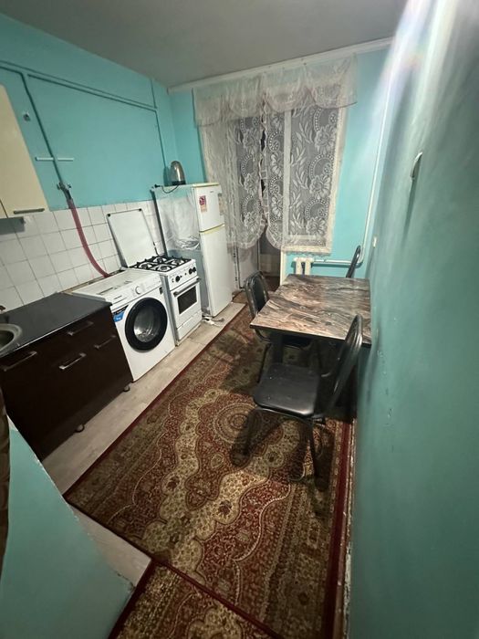 Shimoliy olmazor  sebzorda  ozimizni uy srochna sotiladi gishtli dom