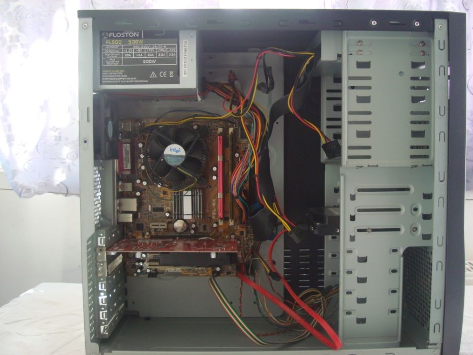 Unitate pc Asus  Windows 10 instalat  pret redus