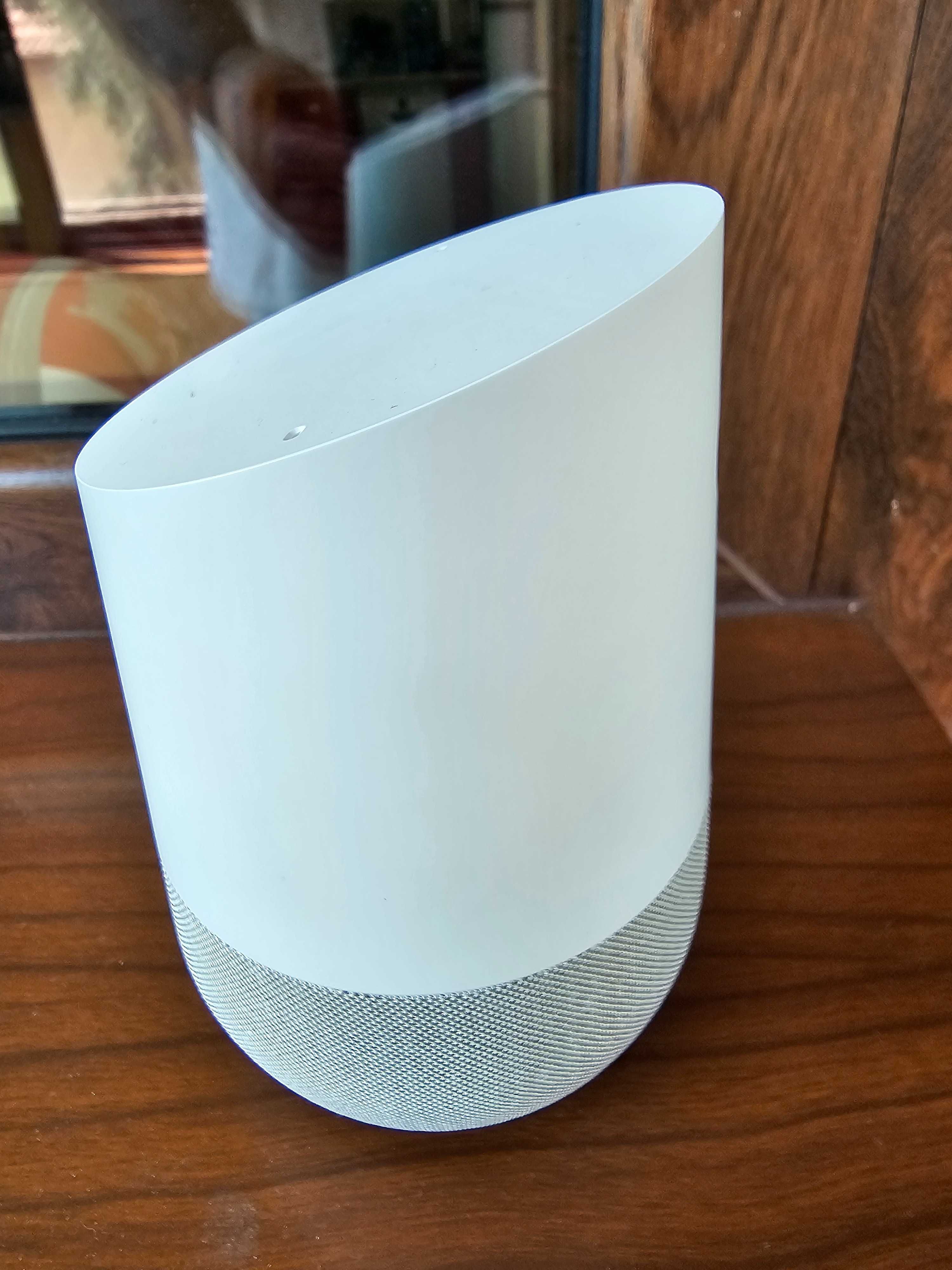 Google Home Смарт колонка със Google Assistant