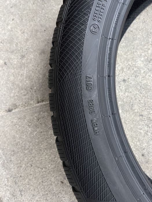 4 anveloe de iarna Continental 195/55/20