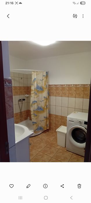 Inchiriez garsoniera la curte Piata Progresul