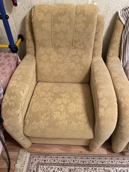 Продам кресло и диван