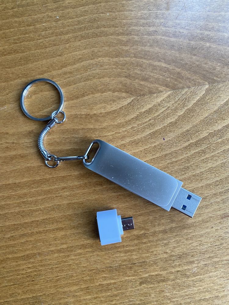 16TB USB 3.2 Флашка – Високоскоростна памет, Type-C / USB, OTG