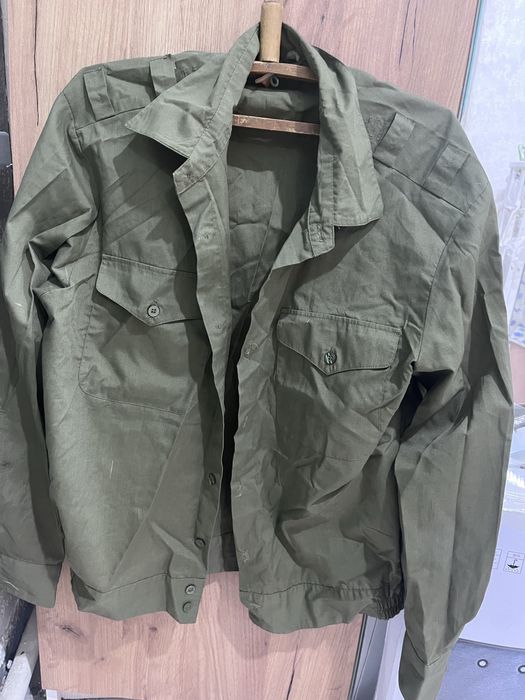 Продам военную рубашку с пилоткой