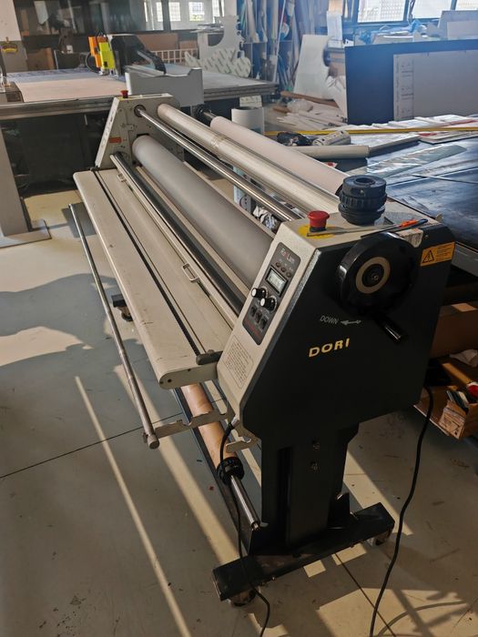 Laminator autocolant wide format 1.6m