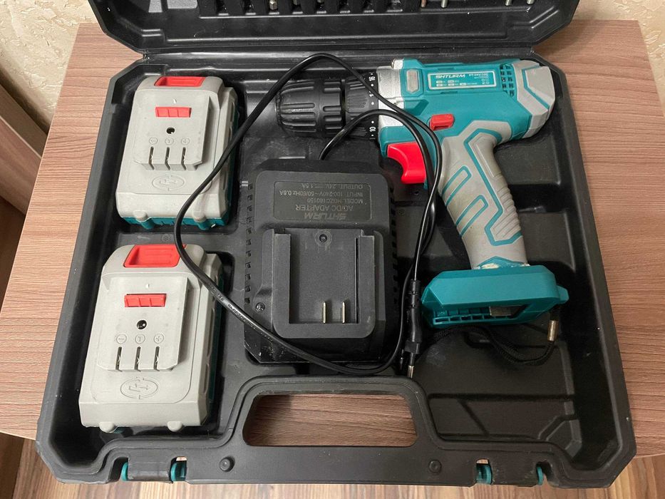 Шуруповерт Shturm 24v/10c