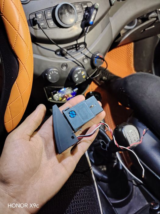 Spark suv datchik yangi taqilmagan