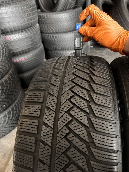 2 anvelope iarna 245/40/18 , Continental , 7.2 mm