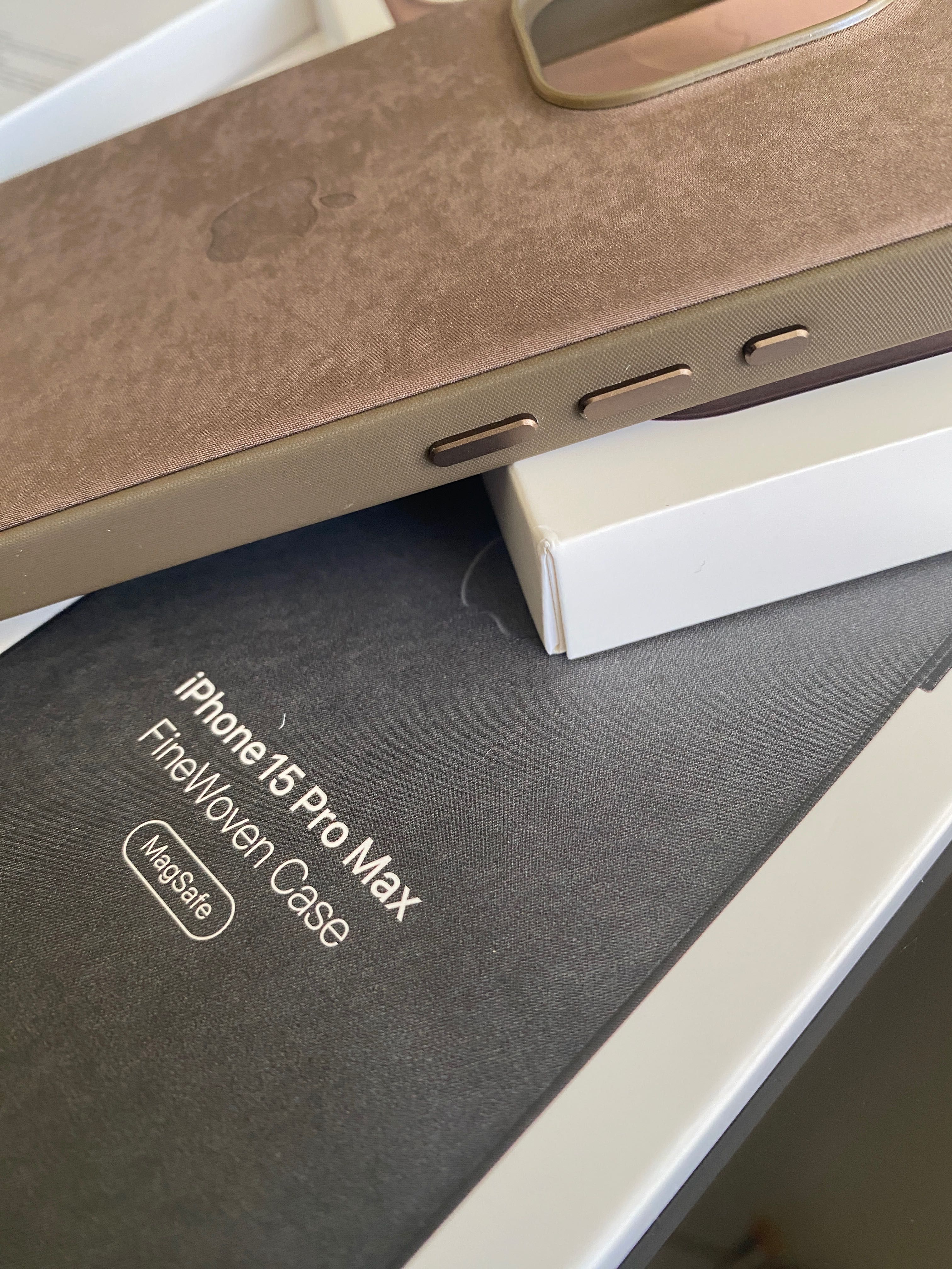 Apple MagSafe FineWoven TechWoven iPhone 15 , 17 Pro Pro Max Plus кейс