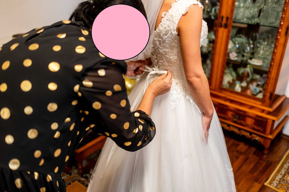 Vand rochie de mireasa